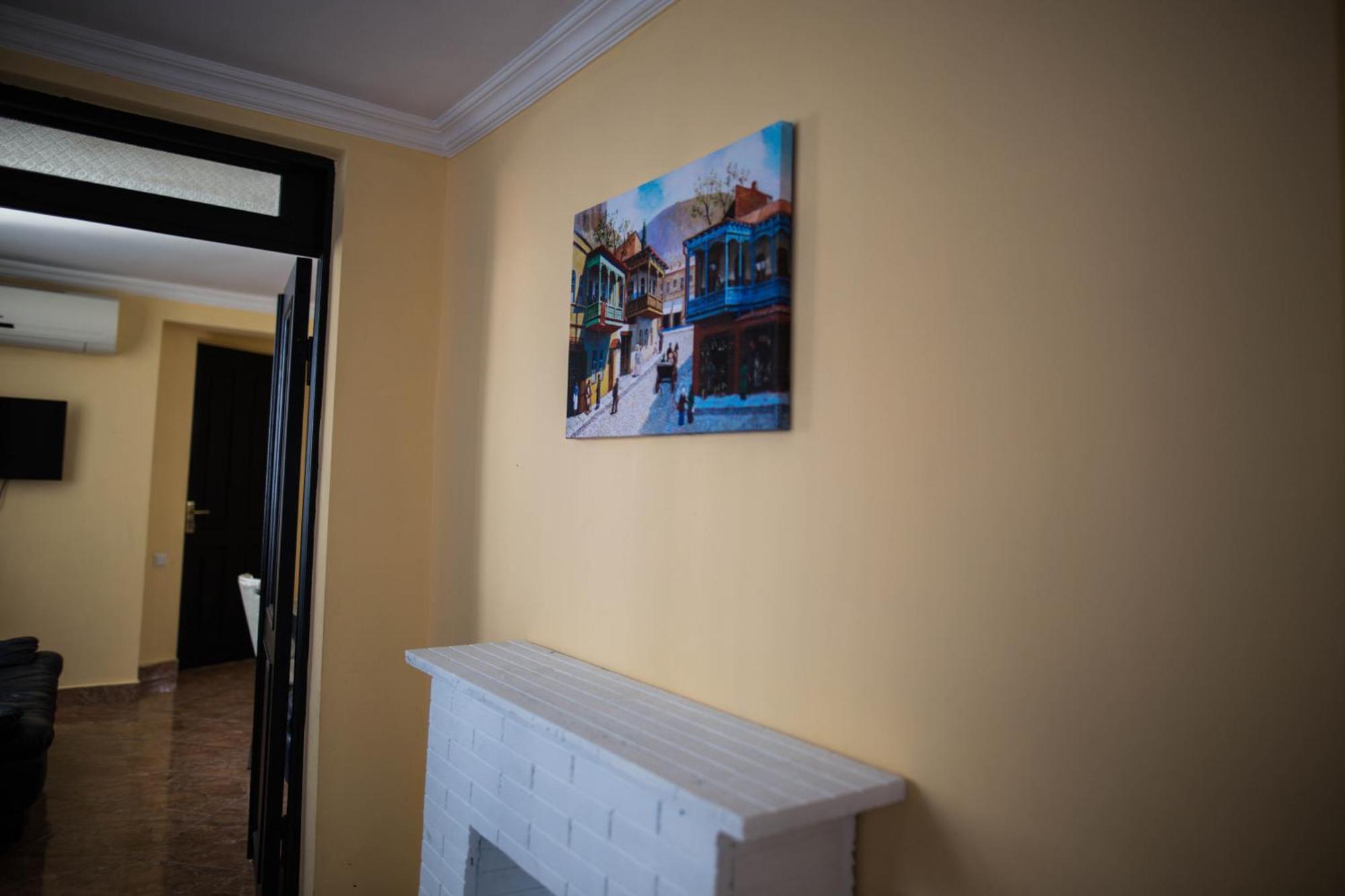 Central Apart-Hotel Batumi Pokoj fotografie